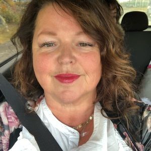 Meet your Posher, Lynn